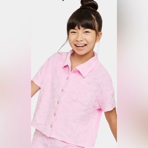 NWT Fabkids pink textured cropped button down shirt